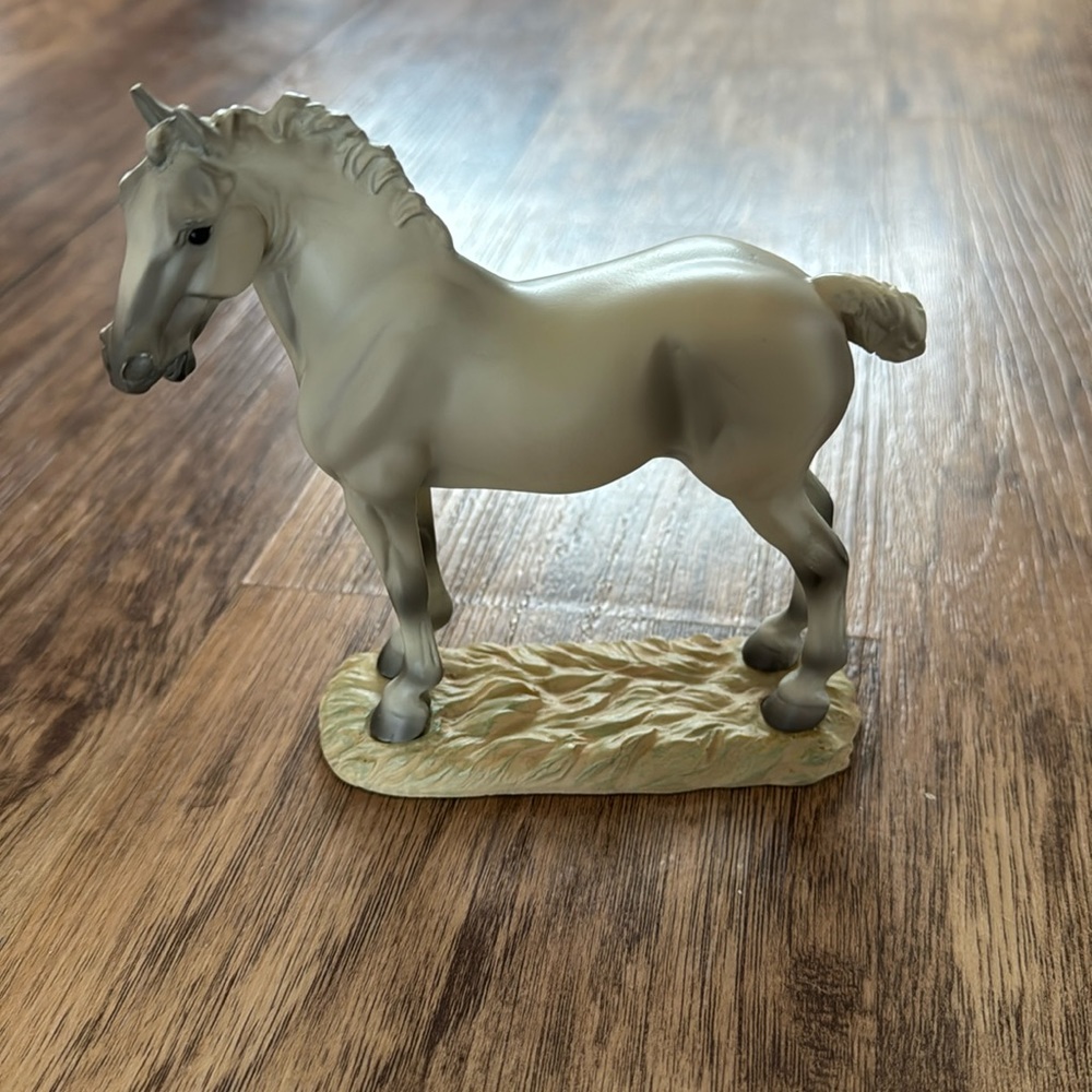Breyer The Masters Equine Art Collection DAVINCI #8263. 2013 A KING'S MOUNT 5.5”